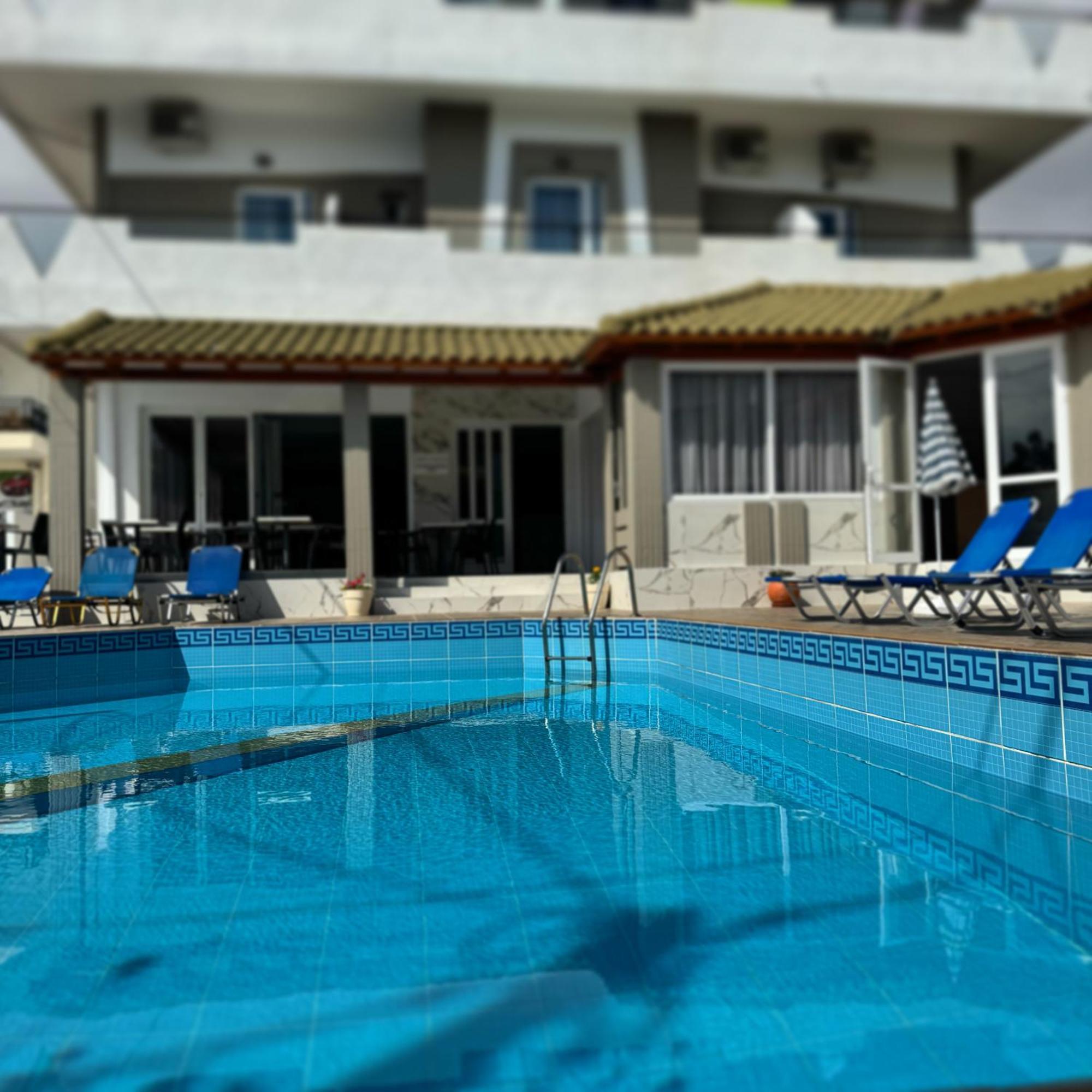 Simple Hotel Hersonissos Sun Exterior foto